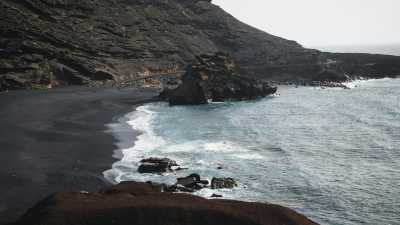Spain - Caldera de Los Cuervos - LANZAROTE HIDDEN GEMS: One week in between Hiking 🌋, Surfing 🏄‍♂️, Crazy Panoramas, Cultural & Art Heritage and so much more! - 2