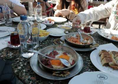 Indien - Bandra West - Mumbai Unfiltered: 5 Days of Local Life, Food & Hidden Gems - 2
