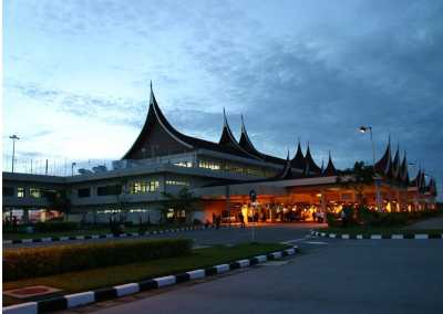 Indonesien - Minangkabau International Airport - VOLUNTEER PROGRAM AT SIMARASOK CULTURE VILLAGE WEST SUMATRA , 14 DAYS COMMUNITY IMMERSION & DIGITAL PROMOTION - 1