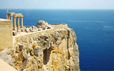 Griechenland - Lindos Acropolis - Beauty of Rhodes : Boat trips, Bus tours and Turquoise beaches 🥥🌴 - 3