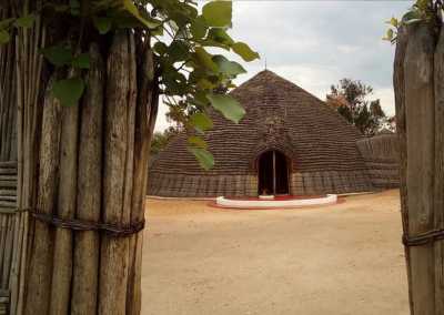 Ruanda - King's Palace Museum - RWANDA! Self-drive 4x4 landcruiser 🐒🦍🍃 Chimpanzee tracking, Canopy walk, Tea plantation, Volcanoes National park 🇷🇼 - 3