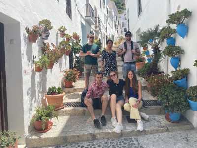 Spain - Centro - AUTHENTIC Málaga with a LOCAL: Paella • Kayak • Waterfall • Tapas Picnic • Pádel class (Private Rooms) 😎🎾🌊 - 6