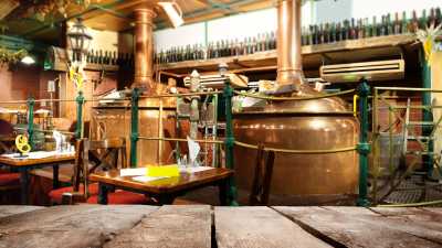 Tschechien - Prague Beer Museum - Winter Magic in Prague - Castles, Christmas Markets & Medieval Vibes 🎅❄️✨️🏰 #NotAnotherRetreat - 1