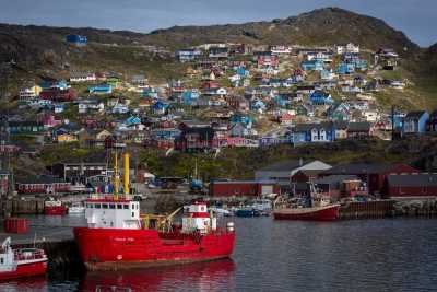 Grönland - Disko Island - Experience the midnight sun on a Greenland Adventure Expedition:Lets Explore by Boat, on Land and in the Air! See a Giant Melting Glacier, Blue UNESCO Icebergs and More - 1