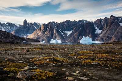 Grönland - Ilulissat - Experience the midnight sun on a Greenland Adventure Expedition:Lets Explore by Boat, on Land and in the Air! See a Giant Melting Glacier, Blue UNESCO Icebergs and More - 2