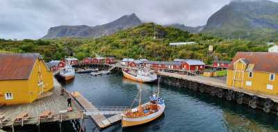 Norwegen - Reine - Summer Road Trip Lofoten: Scenic Drives and Hikes 🚗🏞️ - 2