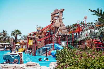 United Arab Emirates - Aquaventure Waterpark - Discovering Dubai: An Adventure Through its Stunning Experiences and Landmarks