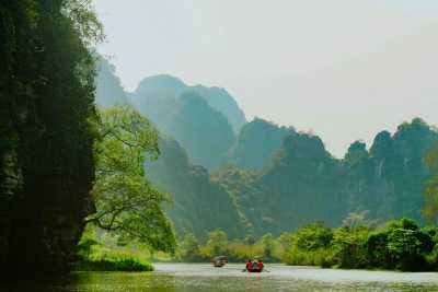 Vietnam - Hoa Lư - 🇻🇳 Iconic Vietnam Unveiled: From Emerald Bays to Lantern-lit Streets 🏮 - 7