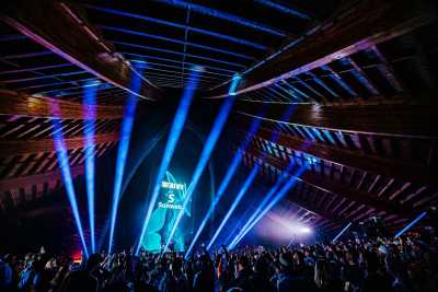 Western Europe - Eventreise zu Tomorrowland Winter 2027 in Alpe d'Huez - JoinMyTrip