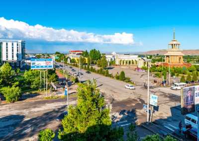 Central Asia - Dushanbe - Tajikistan & the Pamir highway! 🇹🇯 Tajiki tribes, Mountain ranges, YAKs and Yurts ⛰️🛖🐃 - 2