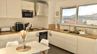 Portugal - Funchal - Modern, Spacious & Beautiful Coliving Villa in prime location - Funchal, Madeira | Adventure, Nature and Fun on the Dream Island of Madeira 🌴 | Large Private Suite with Sea View Balcony - 8