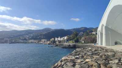 Portugal - Santa Cruz - 💻Digital Nomad Co-Living & Adventure in Madeira 🌿🌅 Christmas lights, Yoga, Sunsets and more..