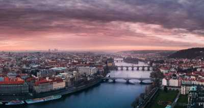 Tschechien - Prag - Winter Magic in Prague - Castles, Christmas Markets & Medieval Vibes 🎅❄️✨️🏰 #NotAnotherRetreat - 1