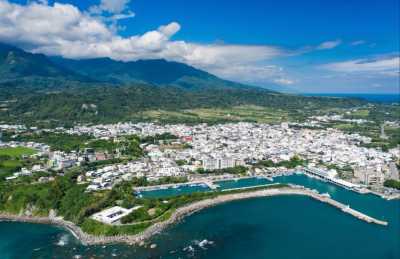 Taiwan - Taitung - 🇹🇼 Taiwan by Rail: 16 Days of Cherry Blossoms, Culture, & Coastal Views 🏮 (PRIVATE ROOMS)
