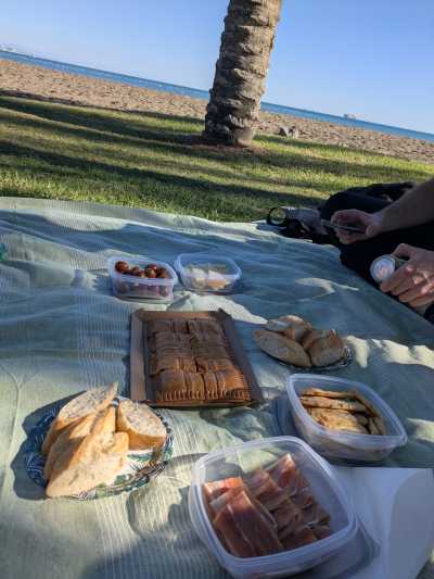 Spanien - Muelle Uno - FUN & RELAX in Málaga: Sunny Beaches, Pádel & Paella 😎🎾🥘 - 5