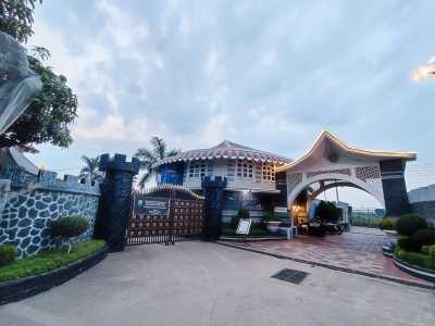 Bangladesch - Silver Castle - Explore the Crocodile Farm and Silver Castle Resort in Mymensingh, Bangladesh - 5