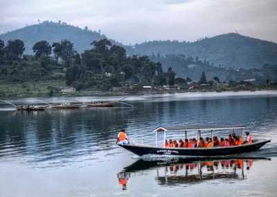 Ruanda - Kibuye - RWANDA! Self-drive 4x4 landcruiser 🐒🦍🍃 Chimpanzee tracking, Canopy walk, Tea plantation, Volcanoes National park 🇷🇼 - 1