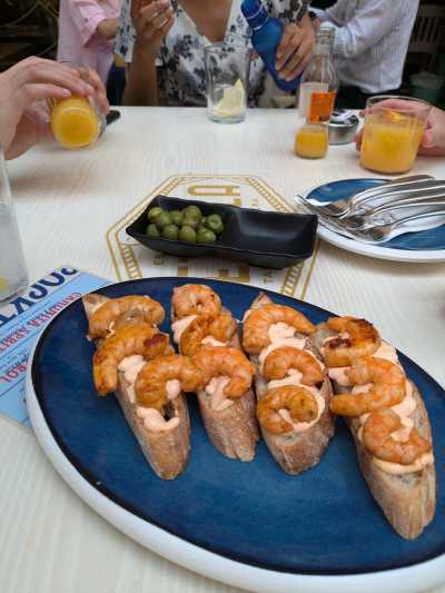 Spanien - Cerro San Cristóbal - 🎉 New Year’s in Málaga – 4 Days of FUN, PARTY and TAPAS! 🥳☀️🍷(private rooms) - 5