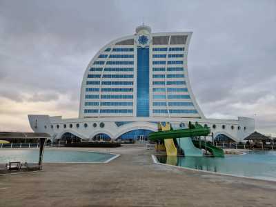 Turkmenistan - Türkmenbaşy - Into the Heart of Turkmenistan: Fire Craters, Marble Cities & the Ancient Silk Road - 8