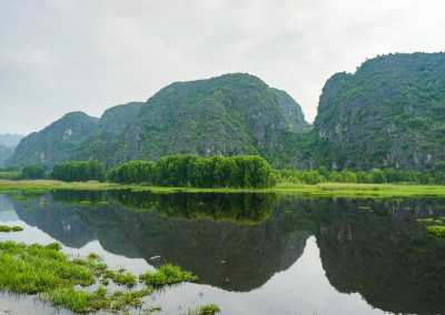 Vietnam - Tam Cốc – Bích Động - Ninh Bình, Việt Nam - Ninh Binh (Tam Coc) & Hoi An: From Limestone Landscapes to Lantern Streets 🌾🏮🛵 (PRIVATE ROOM) – The Vietnam Experience 🇻🇳 - 4