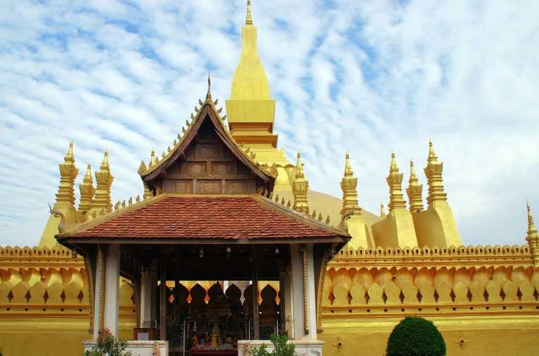 Laos - Vientiane - Laos Adventure - 12 Tage voller Abenteuer, Wasserfälle, Kayak und Tempel - 1