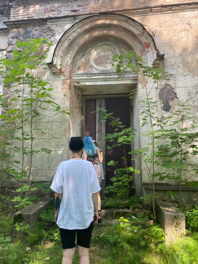 caitlin sinclair - 1