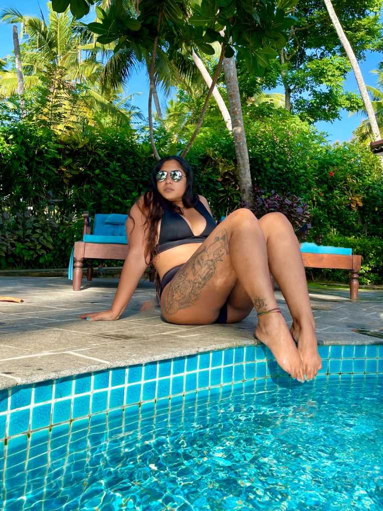 Nadine de Rosayro - 44