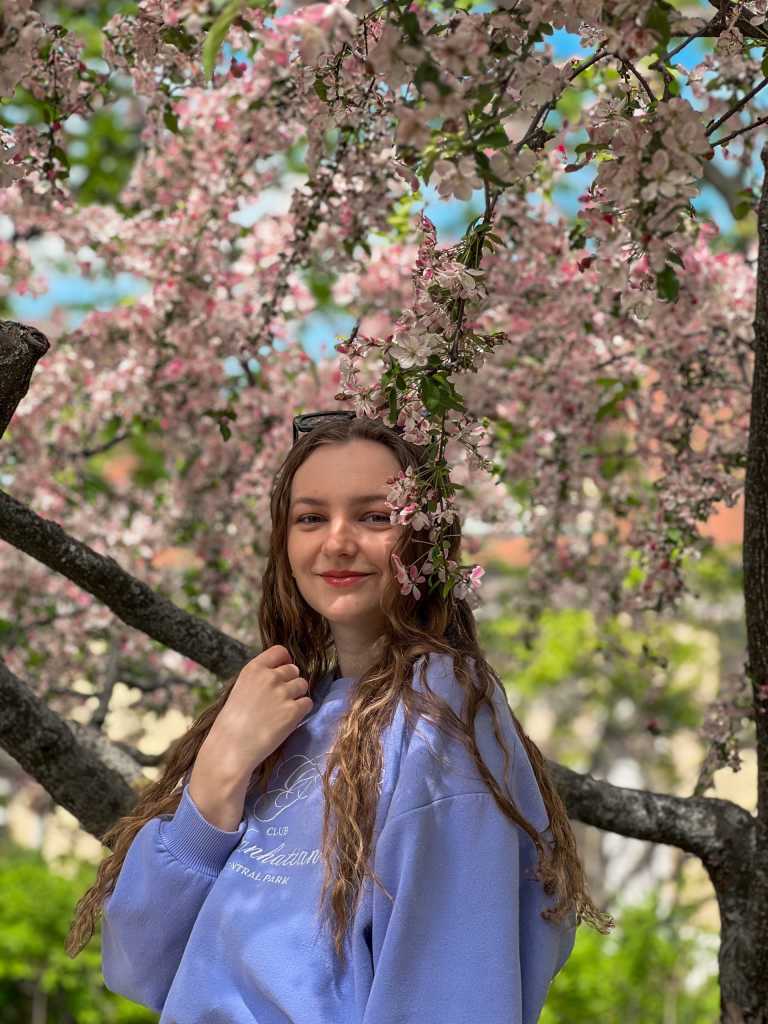 Stanislava Budzinakova - 3