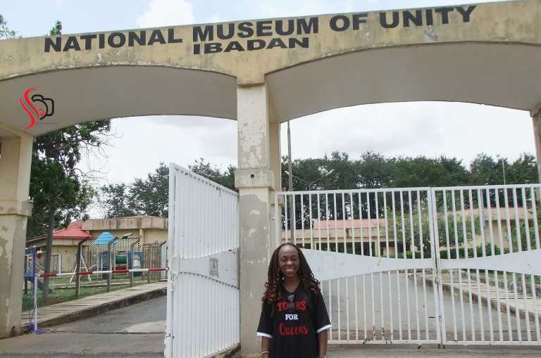 Laurie T-Bickersteth - 11