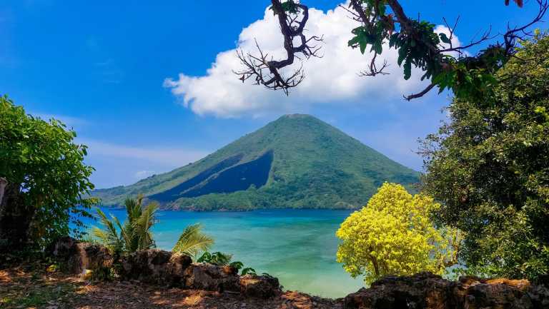 Indonesia - 🇮🇩 Indonesien - Molukken - Backpacking Reise ins abgelegene Paradis am Ende der Welt 🏝️ - JoinMyTrip
