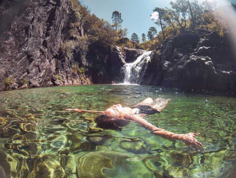 Luana Martins Andrade - 23