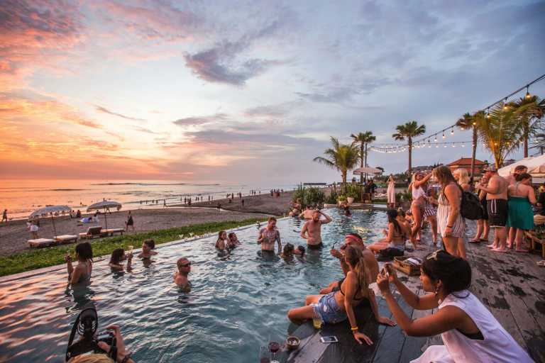 Indonesien - Seminyak - Bali Retreat (private room) - Explore the best of Bali: Beaches, Jungles, Mountains and Waterfalls🏖️ - 1