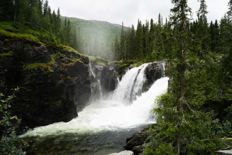 Norway - Hjelle - Best of Norway with my huskies 🐾⛰️ | Jotunheimen, Fjords & Valleys | Hiking trip - 1