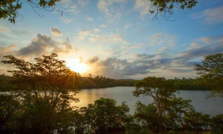 Sri (kanthi) Sujeeva Pieris - 0
