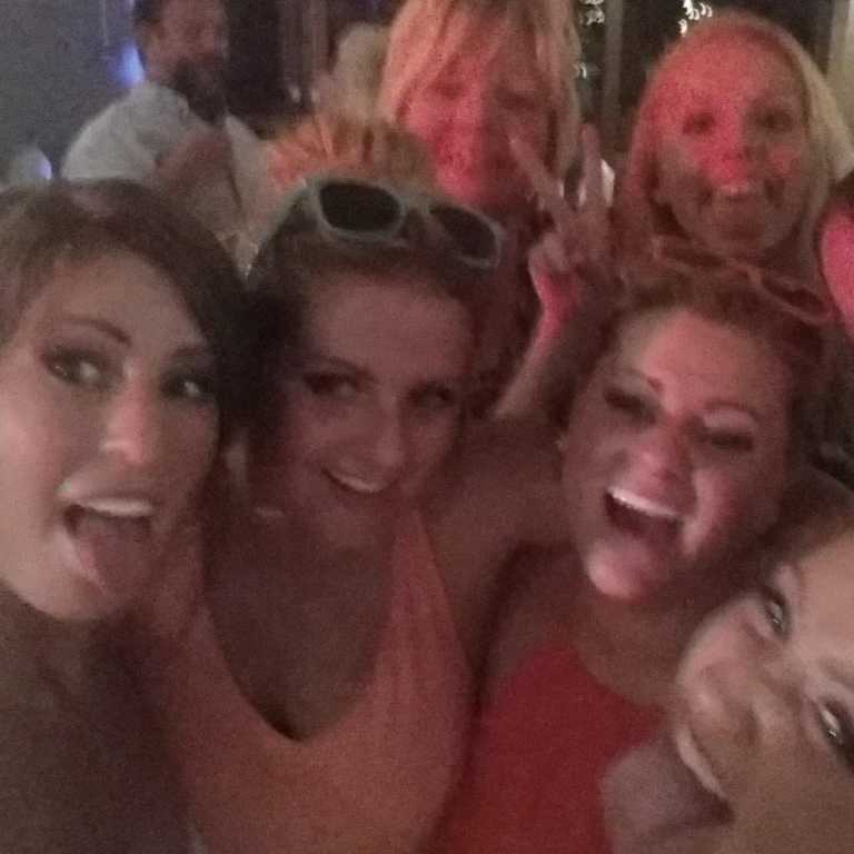 Lindsay Campbell - 18