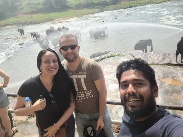 Sandun  Eshwara  - 10