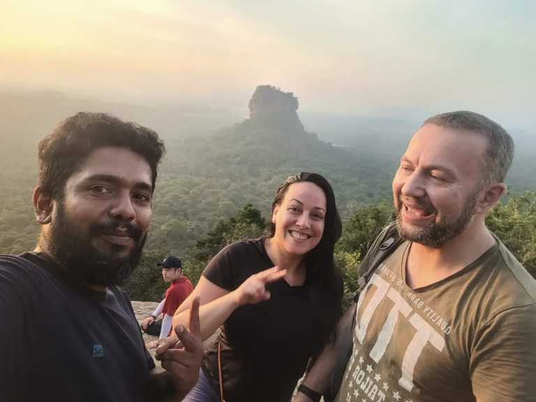 Sandun  Eshwara  - 11