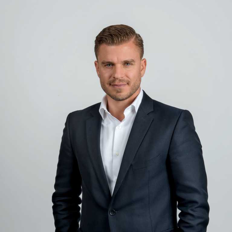 Juerg Hostettler - 0