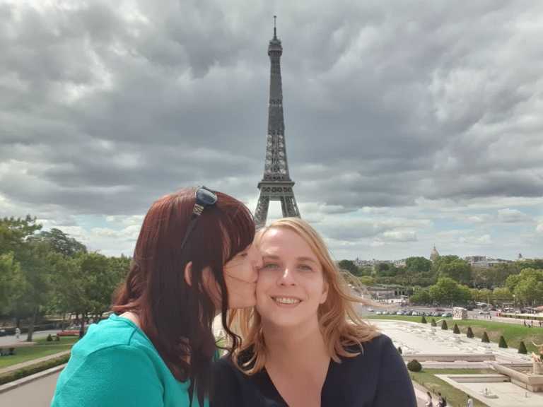 Cora & Carina G. - 4