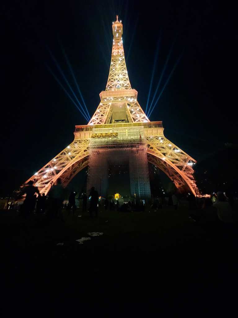 Karla De La Garza - 19