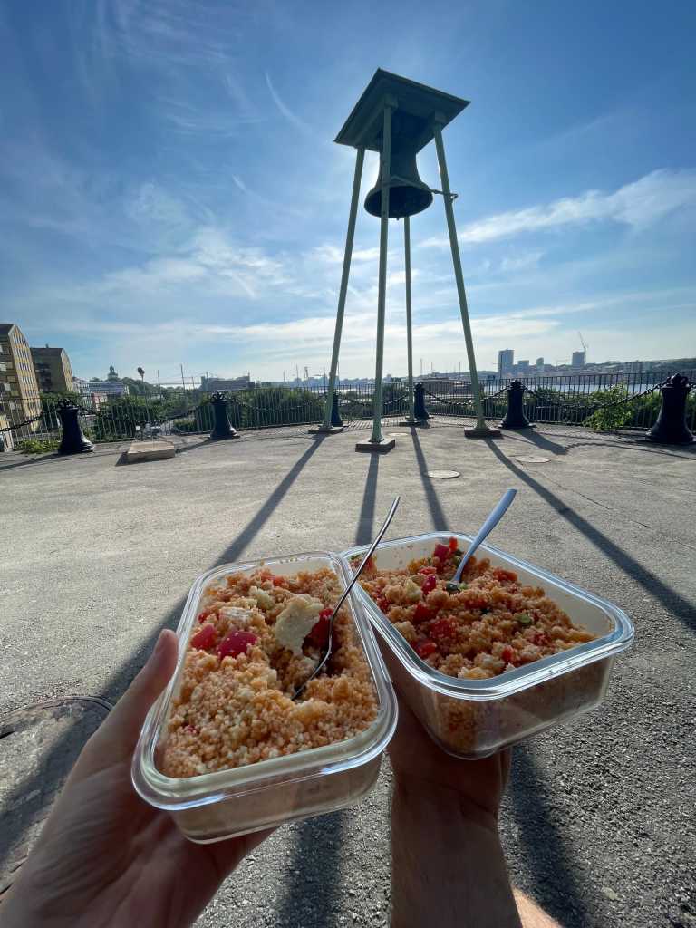 Lilli & Gavin 🌍 - 0