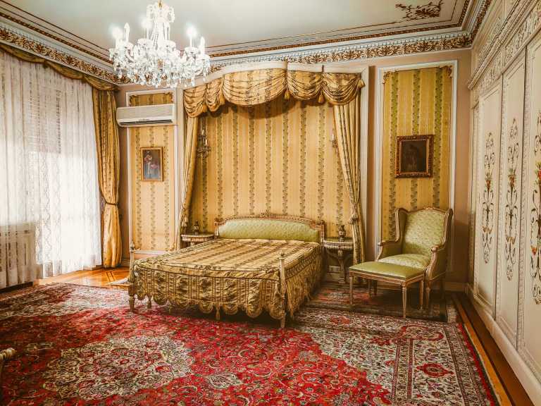 Romania - The House of Ceaușescu - Discover the Legacy of Communist Romania: Guided Exploration with a Local Perspective - 2