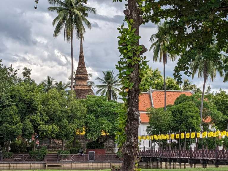 Thailand - Sukhothai Historical Park - 🇹🇭 Nordthailand entdecken - inkl. 3 Tage im Buddhistischen Kloster, Megacity Bangkok, Party in Pai & das alte Königreich Sukhothai 🍻🏯🌿🐘 - 1