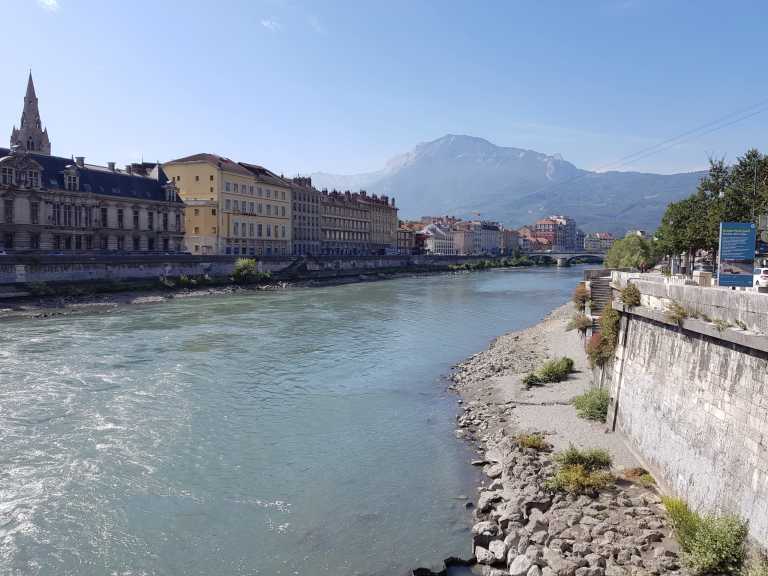 Brenda Guarneros - 9