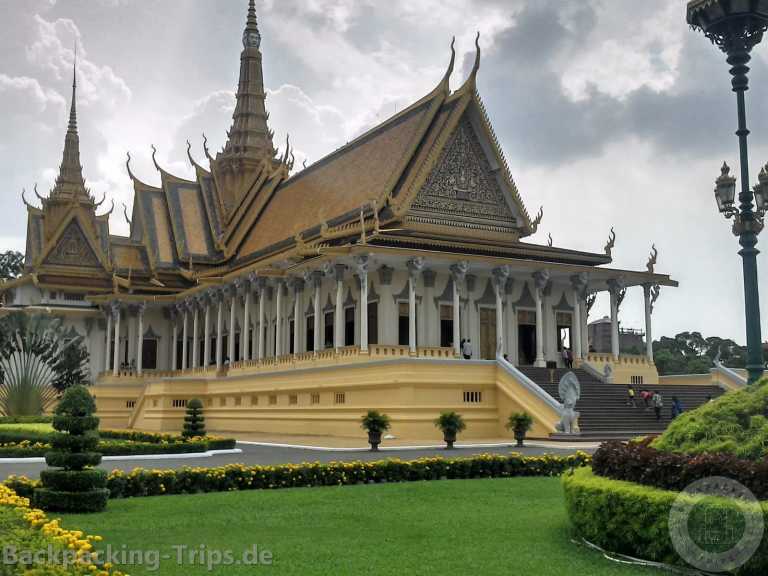 South-eastern Asia - Kambodscha 🇰🇭 Backpacking Trip 11 days 🍺🌅🏯🐬 Nightlife, Culture, Nature - Angkor Wat, Siem Reap, Phnom Penh, Mekong - JoinMyTrip