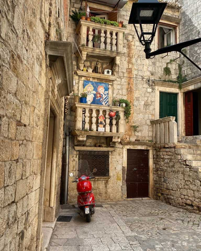 Katherine & Ante Vadas - 12