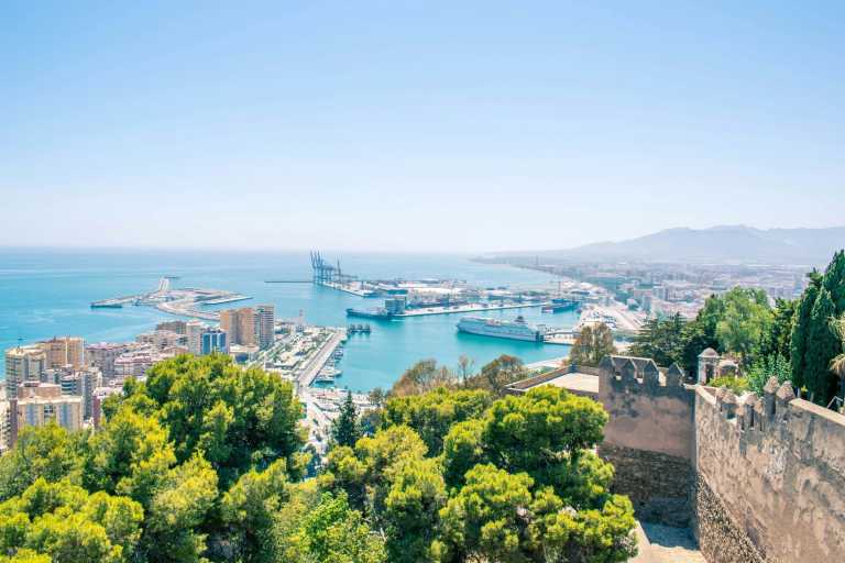 Spanien - Spain Málaga Active Escape: Pádel, Sunny Beaches & Authentic Paella Cooking Experience (Private Rooms)🌄🥘🏸 - JoinMyTrip