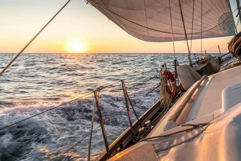 Europe - Bonifacio - Segelurlaub zwischen Sardinien und Korsika