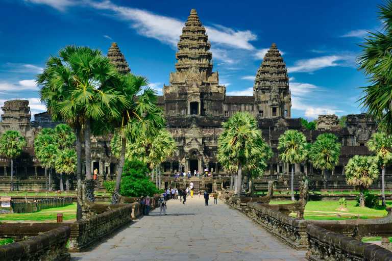 Südostasien - Kambodscha 🇰🇭 Backpacking Trip 11 days 🍺🌅🏯🐬 Nightlife, Culture, Nature - Angkor Wat, Siem Reap, Phnom Penh, Mekong - JoinMyTrip