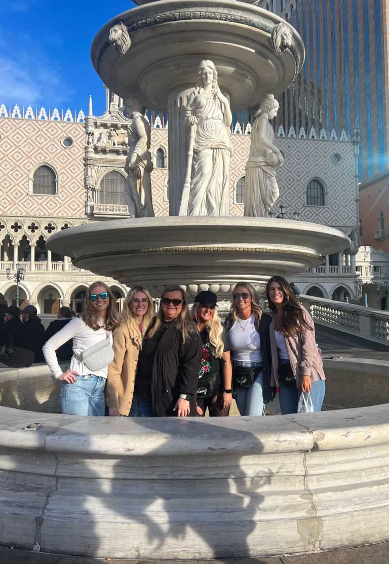 Lindsay Campbell - 8